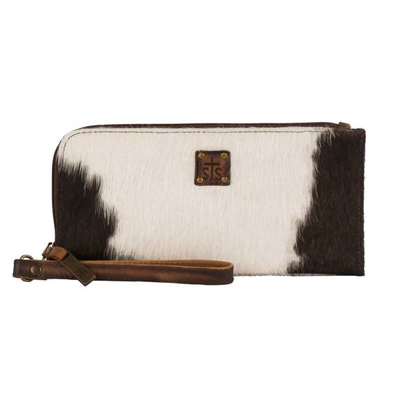 STS RANCHWEAR Handbags - NEW STS RANCHWEAR women's classic cowhide clutch bag in white dark brown